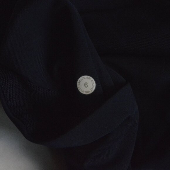 Lululemon Power Thru High Rise Tights 25” Size 6 True Navy - Picture 5 of 5